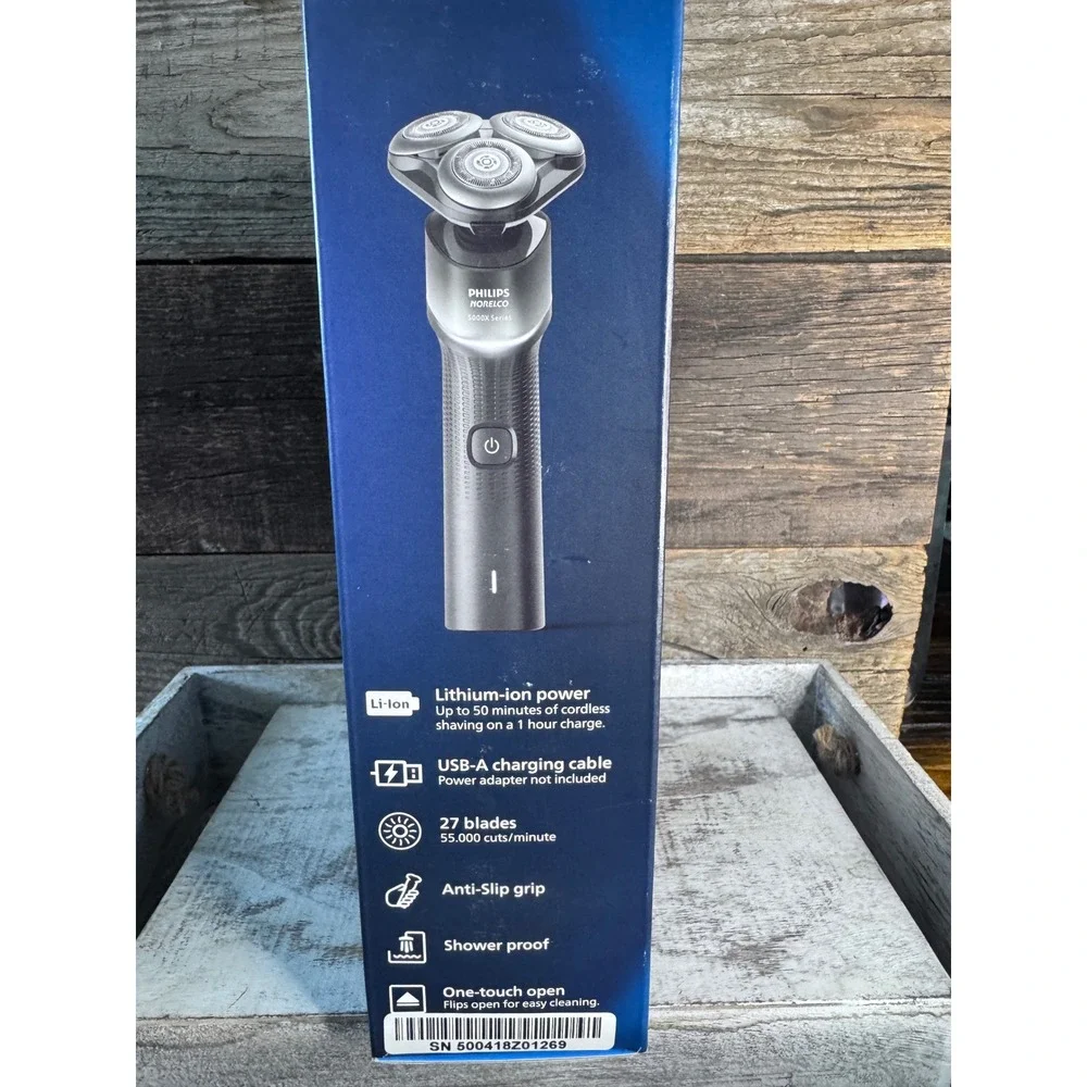 Philips Norelco Shaver 5000X | NIB | MSRP = $90
